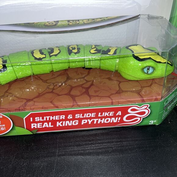 Robo Alive 31 inch King Python Snake Robotic Toy Pet Figure Robot Snake by ZURU - Picture 5 of 6